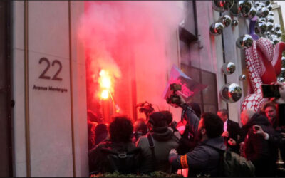 Billionaires, Baguettes, and Pensions: A Fashionable Protest at LVMH HQ Paris