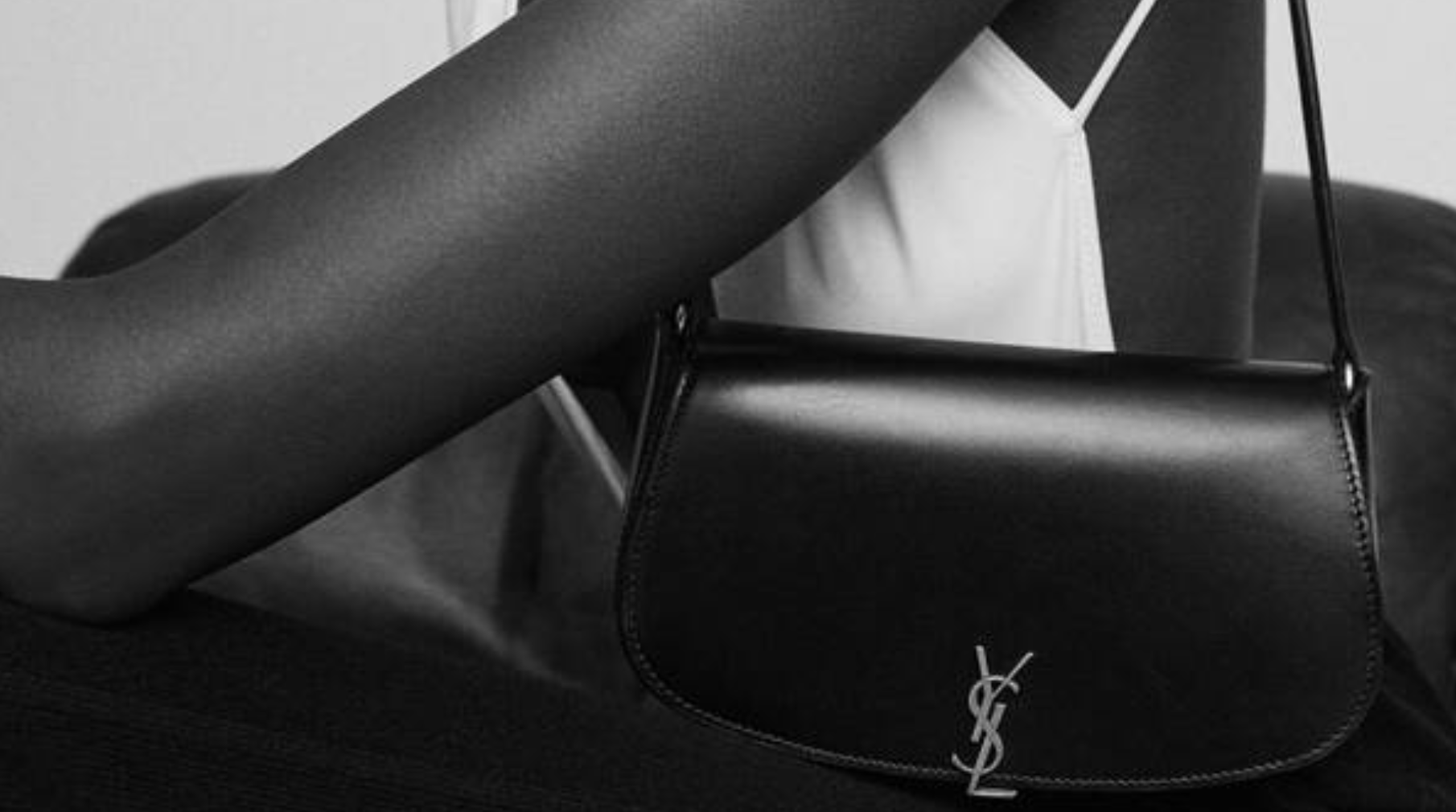 A bag that doesn’t carry much, but carries the whole outfit.